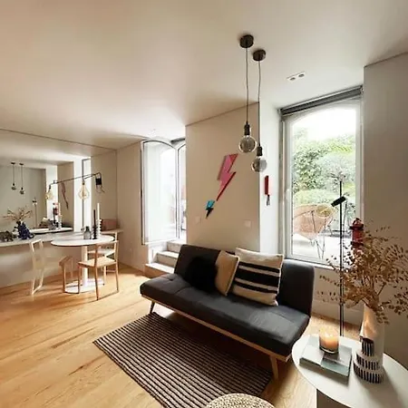 Apartment Charming Lapa With A Private Patio