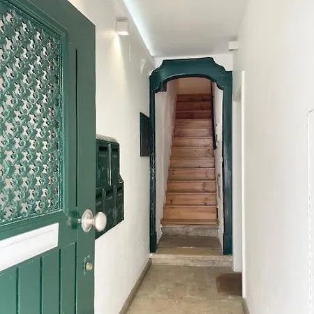 아파트 Charming Lapa With A Private Patio 리스본